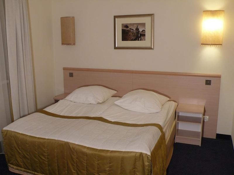 Via Appia Hotel Raszyn Room photo